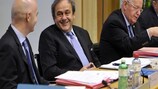 Президент УЕФА Мишель Платини на заседании исполкома
