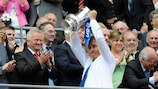 Guus Hiddink ended his first spell at Chelsea by lifting the FA Cup at Wembley