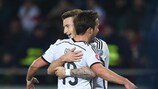 Marco Reus und Mario Götze feiern ein Tor gegen Georgien