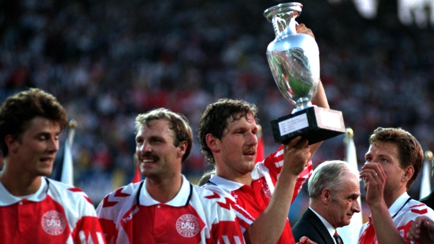 Câu chuyện cổ tích tại UEFA Euro năm 1992