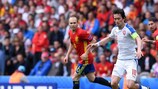 Tomáš Rosický en una acción ante España en la primera jornada
