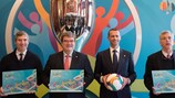 De d. à g.: le président de l'Athletic Club Josu Urrutia, le maire de Bilbao Juan María Aburto, le président de l'UEFA Aleksander Čeferin et le président de l'association espagnole (RFEF) Ángel María Villar Llona