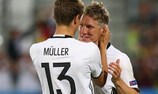 Thomas Müller e Bastian Schweinsteiger