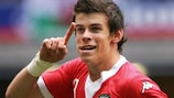 Gareth Bale war erstmals im Alter von 17 Jahren und 83 Tagen für Wales erfolgreich