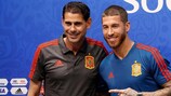 Fernando Hierro y Sergio Ramos en la rueda de prensa previa al partido