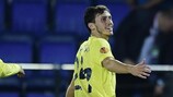 Javier Espinosa exulte après avoir marqué pour Villarreal