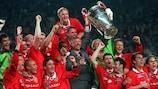 Sir Alex Ferguson festeggia la vittoriosa finale del 1999