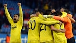 Los jugadores del Villarreal, en un duelo de la presente campaña
