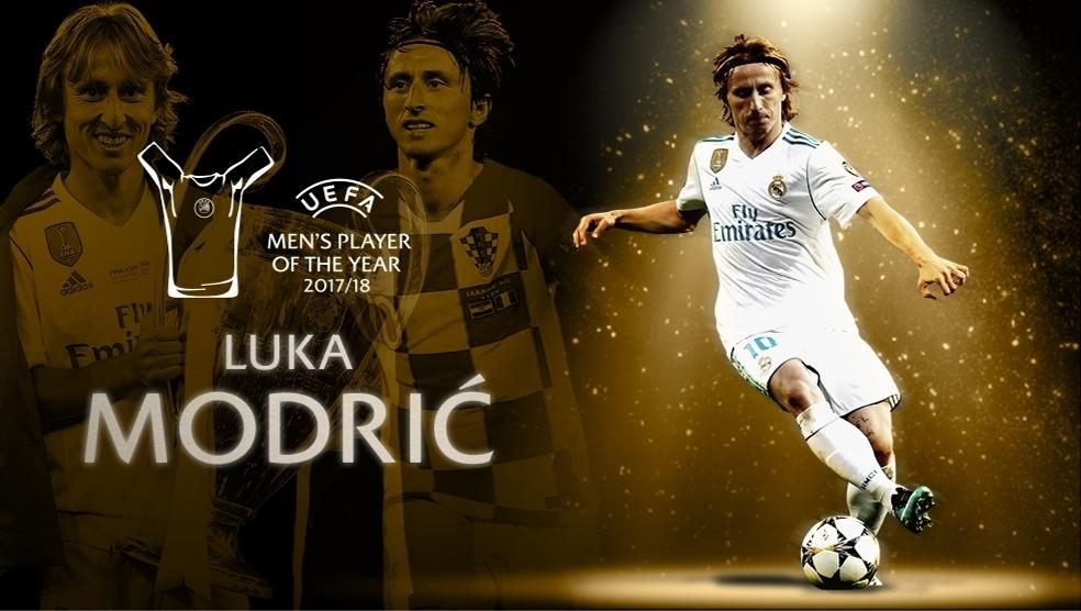 Fußball Sport Poster Größe 61x91,5cm Modric 18/19 Real Madrid 