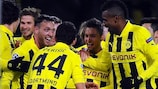 Los jugadores del Dortmund celebran su pase