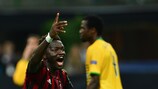 Sulley Muntari festeja o segundo golo do Milan