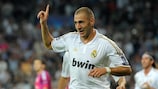 El ex jugador del Lyon Karim Benzema celebra un gol del Madrid en la tercera jornada