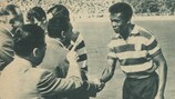 Mascarenhas jugando con el Sporting en la final de la Copa de Portugal en 1963