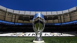 Le trophée de la Super Coupe de l’UEFA