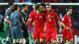 Ricardo Carvalho e Raul Meireles ficaram naturalmente satisfeitos com o triunfo de Portugal sobre a Turquia