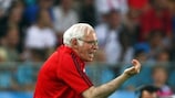 Luis Aragonés delivers instructions to his players from the touchline