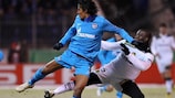 Zenit defender Bruno Alves holds off Young Boys' Henri Bienvenu