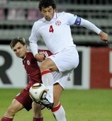 Юрий Жигаев (слева) пропустит конец квалификации ЕВРО-2012