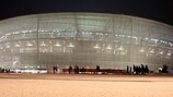 Le Stade municipal de Wroclaw et sa forme de lumignon chinois.
