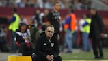 Athletic coach Marcelo Bielsa has extended his stay with the club