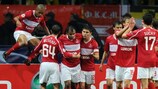 Los futbolistas del Spartak celebran uno de los tantos
