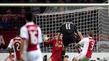Zlatan Ibrahimović hizo el empate en Ámsterdam