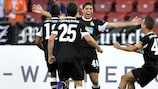 Emiliano Insúa (de frente) festeja o seu golo após adiantar o Sporting frente ao Zurique