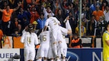 Les joueurs du Real célébrant la victoire sur le terrain de l'APOEL