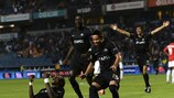 Salim Cissé esulta dopo il suo gol spettacolare