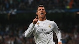 Cristiano Ronaldo festeja o seu segundo golo, que serviu para estabelecer um recorde
