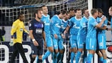 Los jugadores del Zenit celebran uno de los goles en la victoria contra el Oporto