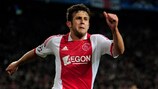Miralem Sulejmani hizo el segundo tanto del Ajax
