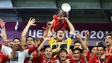 A Espanha conquistou o UEFA EURO 2012 com um triunfo na final realizada em Kiev