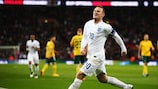 Wayne Rooney ajudou a Inglaterra a somar cinco vitórias nos cinco primeiros jogos