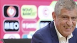 Fernando Santos chamou 25 jogadores para a visita de Portugal a Sérvia e Lituânia