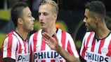 Los jugadores del PSV en su partido ante el Shaktyor
