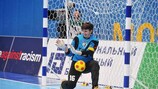 Sergei Zuev (MFK Viz-Sinara Ekaterinburg) detuvo tres penaltis en la final