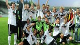 Das deutsche U19-Team feiert den Titelgewinn bei der U19-EM