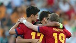 Spain beat Netherlands to top Group B
