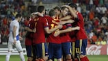 Le bonheur des jeunes Espagnols après leur victoire contre les Pays-Bas dans la finale du groupe