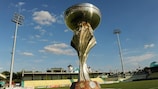 O troféu do Campeonato da Europa Sub-19