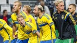 Oscar Lewicki festeja um triunfo da Suécia