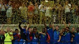 França ergue o troféu em Sinsheim, na Alemanha