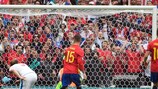 David de Gea es junto con Thiago Alcántara uno de los jugadores campeones del Europeo Sub-21 de la UEFA que es titular con España