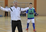 Cursos da UEFA ajudam formação em futsal