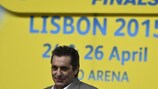 Paulo Futre, embaixador da fase final da Taça UEFA Futsal durante o sorteio, realizado em Fevereiro