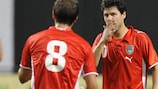 Игнасио Гонсалес (справа) забил один гол в 19 матчах за Уругвай