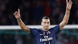 Zlatan Ibrahimović celebra el poner al PSG por delante