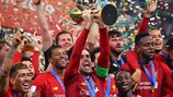 O Liverpool festeja a conquista do Mundial de Clubes