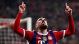 Franck Ribéry festeja o primeiro golo do Bayern, de sua autoria